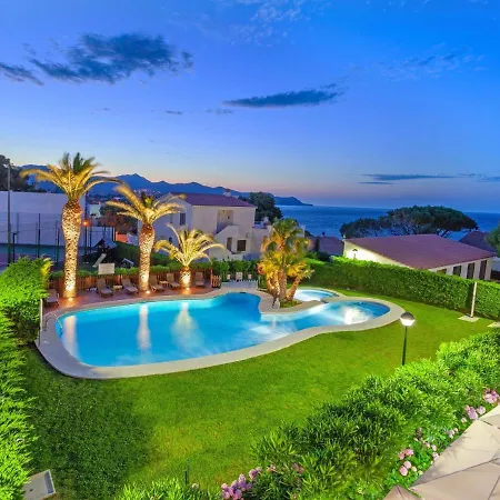 Palmiers I-10 By Interhome *